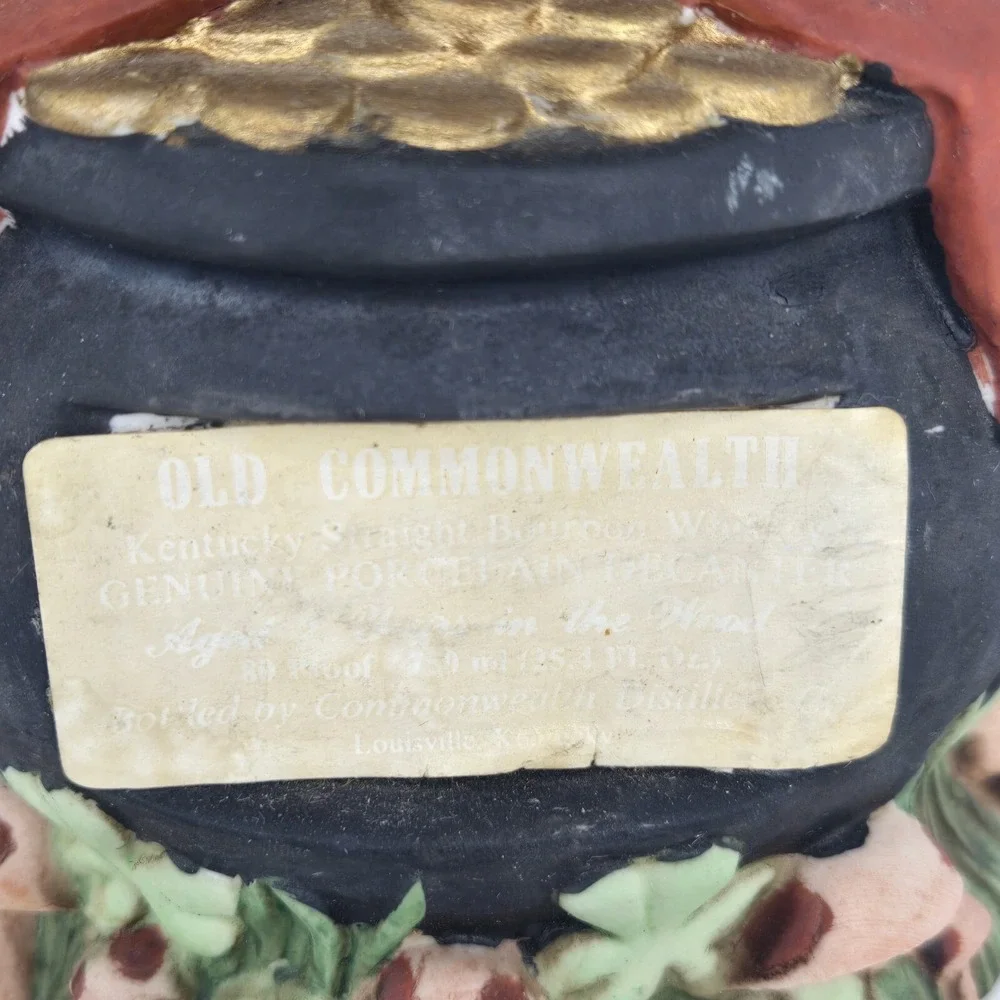 Vintage‎ Commonwealth Distillery THE ELUSIVE LEPRECHAUN Decanter 1980 EMPTY